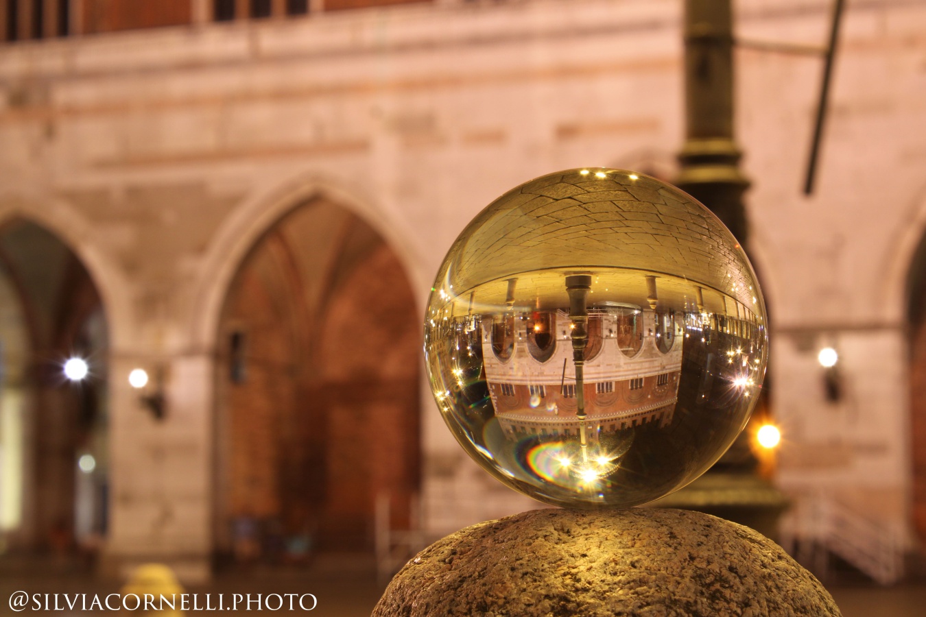 Lensball - Piazza Cavalli
