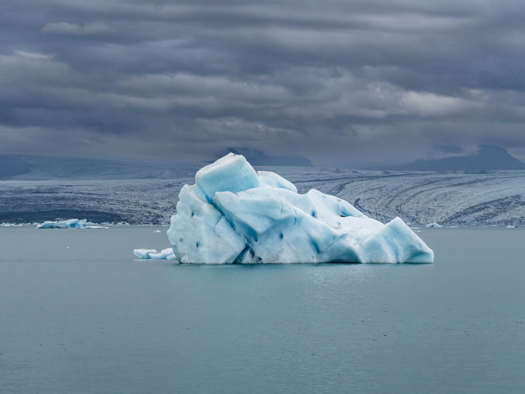 Iceberg 